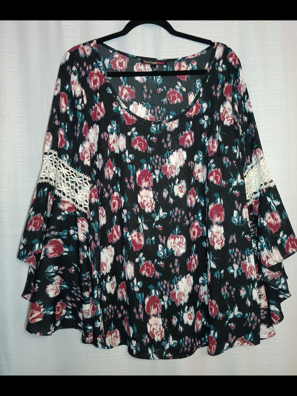 HeartSoul Black Floral Bell Sleeve Tunic with Cream Lace